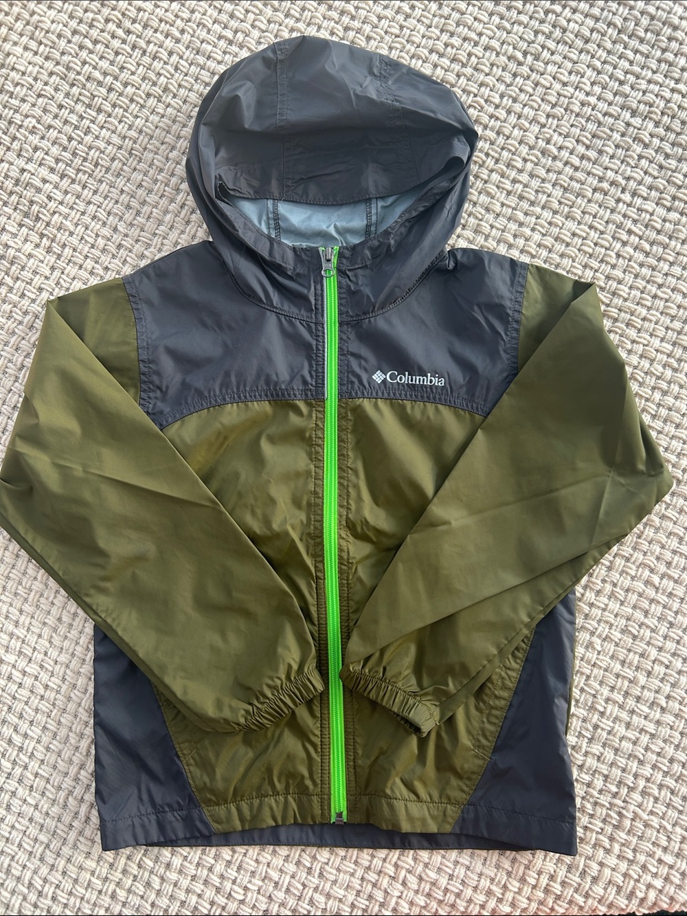 •COLUMBIA• Rain Jacket